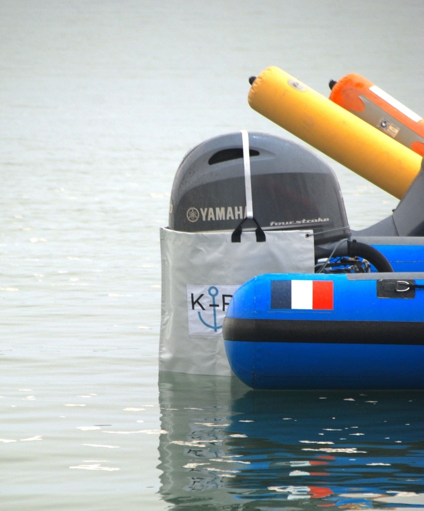 [AMPEMHBTS] Outboard motor base protection (S)